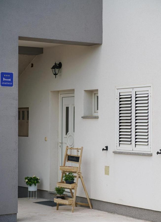 Apartman Rusula Водице Экстерьер фото
